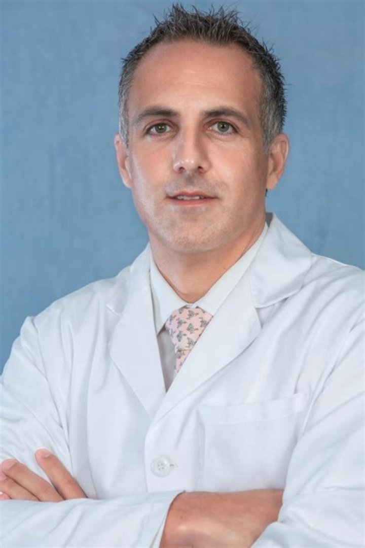 Dr. Rodrigo Alvarez, MD – Newton, MA