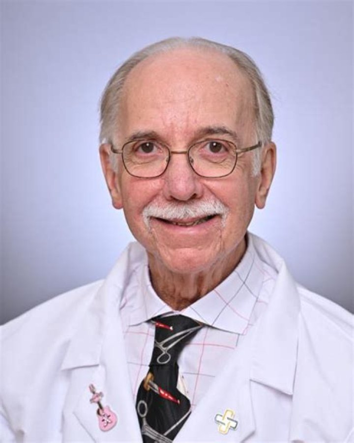 Dr. Roger Kierce, MD – Wayne, NJ
