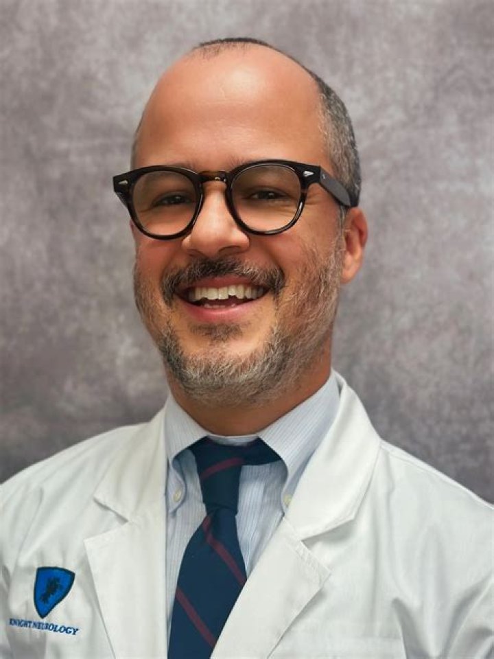 Dr. Rogerio Neves, MD – Tampa, FL