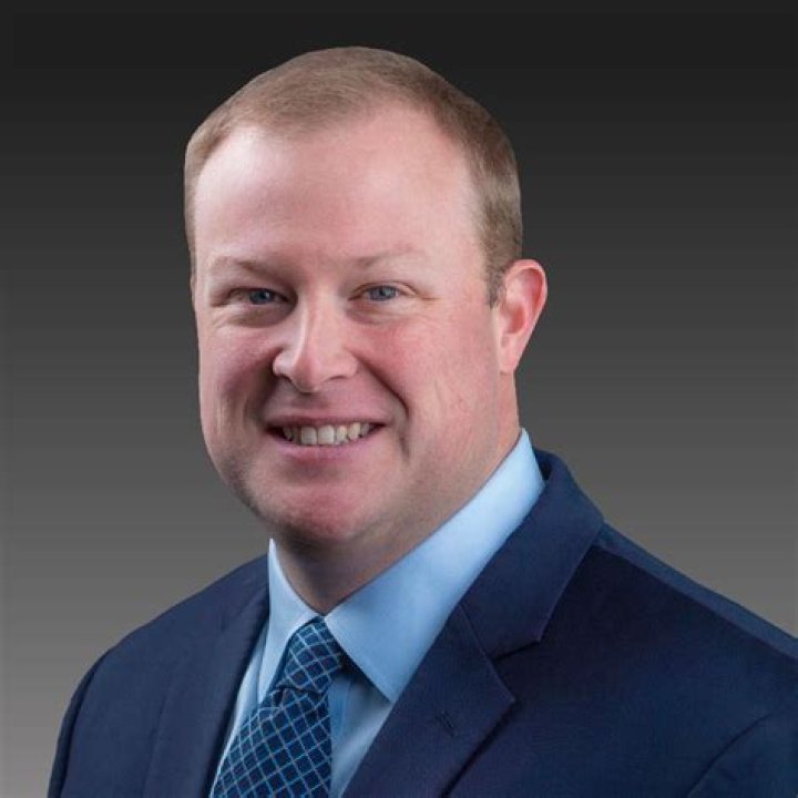 Dr. Russell Minor, MD – Chatsworth, GA