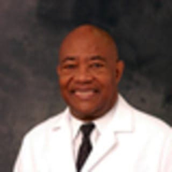Dr. Samuel Gun, DO – Clinton Township, MI