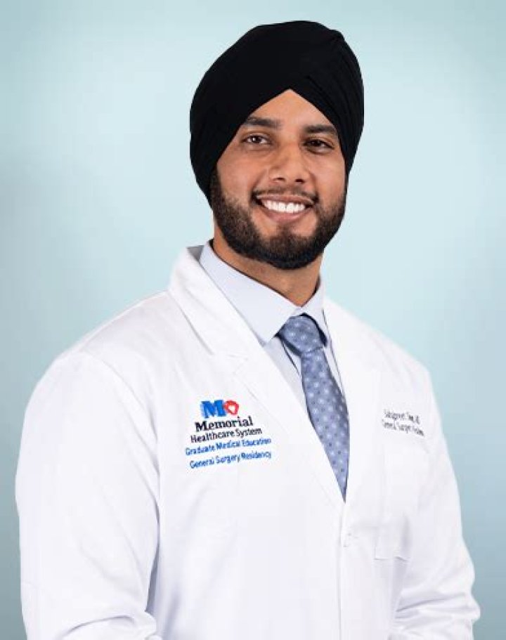 Dr. Savreet Singh, MD – Jackson, MI