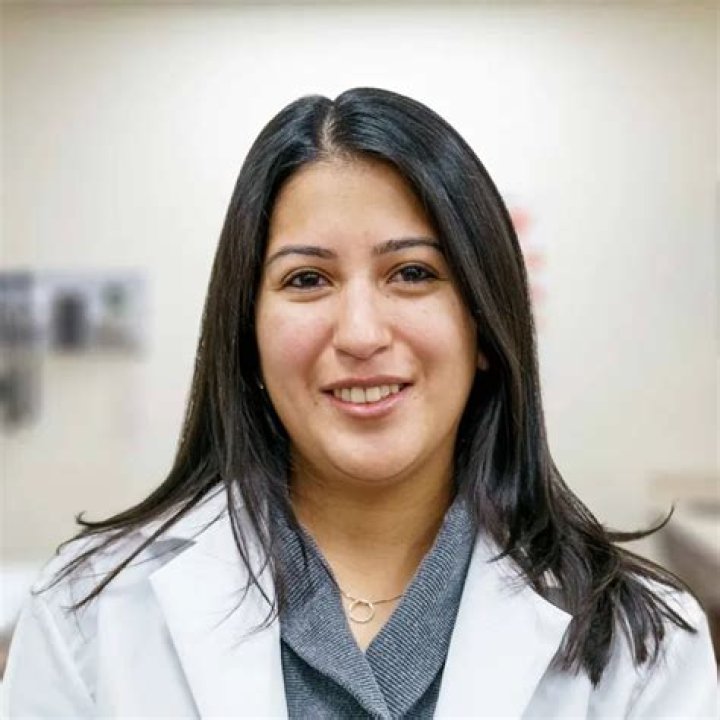 Dr. Sonia Mehta, MD – Crystal Lake, IL