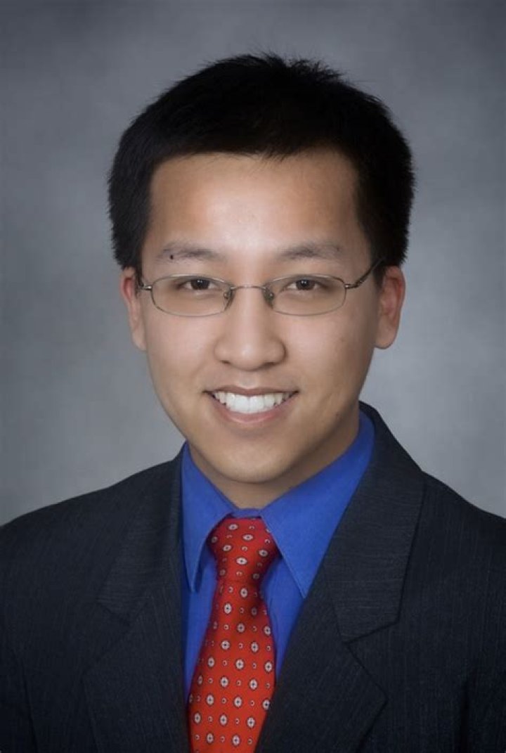 Dr. Steve Hu, MD | Gastroenterology