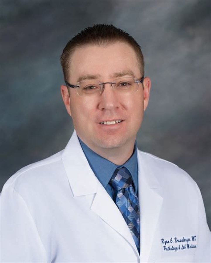 Dr. Taylor Braunberger, MD – Detroit, MI