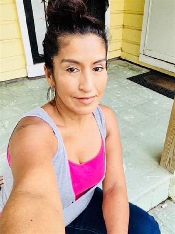 Dr. Thelma Lopez-Lira, MD – Corpus Christi, TX