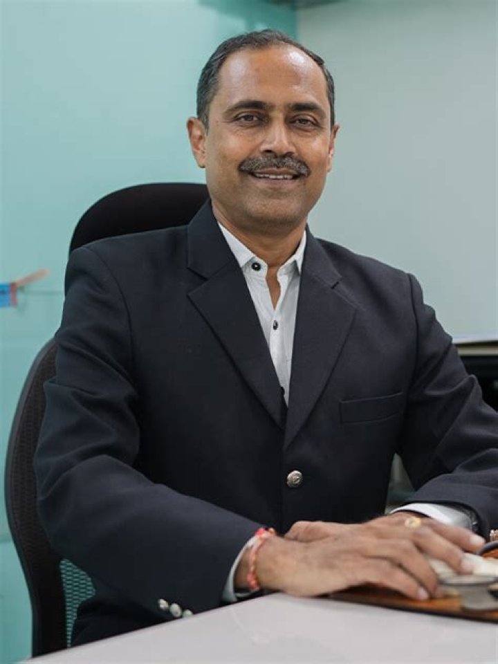 Dr. Tushar Shah, MD – Flint, MI