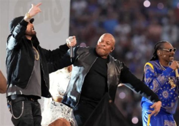 Due To Dr. Dre’s Brain Aneurysm, Snoop Dogg And Eminem Finally Ended Their Fight