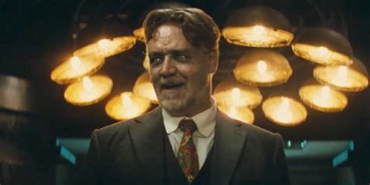 Eddie Izzard starring in contemporary ‘Dr. Jekyll & Mr. Hyde’ movie