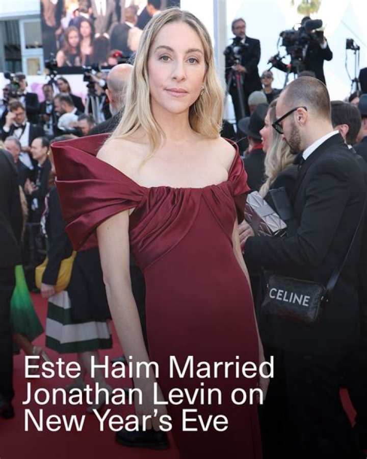 Este Haim husband: Is Este Haim married?