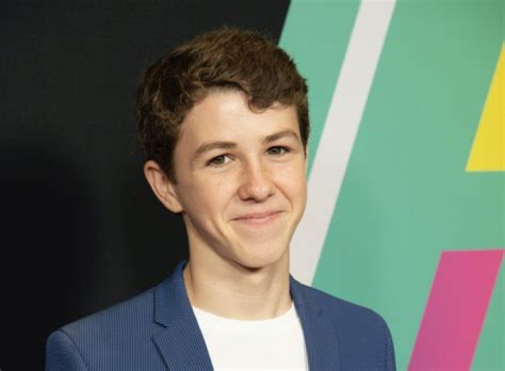 Ethan Wacker (Actor) Wiki, Biography, Age, Height, Weight, Girlfriend, Net Worth, Career, Facts