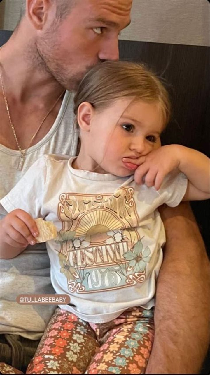 Everleigh Hawkins: Meet Taylor Hawkins' daughter