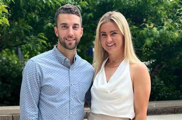 Fact Check Is Lindsey Horan Lesbian? Meet Her Husband Tyler Heaps