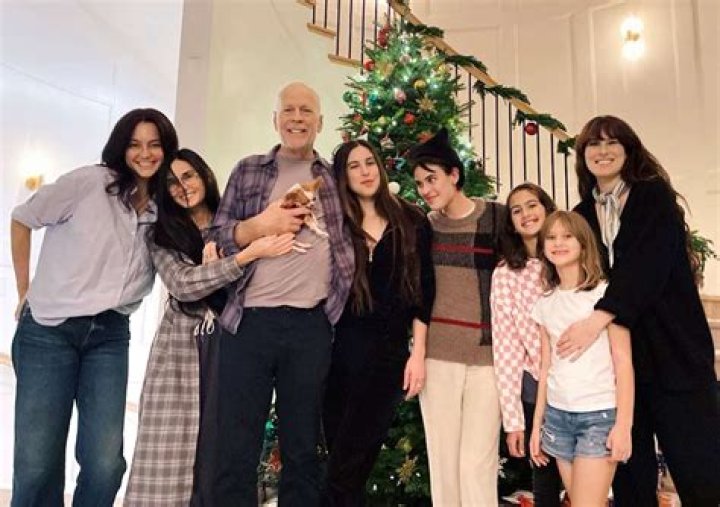 Fans Of Bruce Willis Had Different Perspectives Of Him After He Staged A Dance Battle With His Daughter Emma Heming Willis