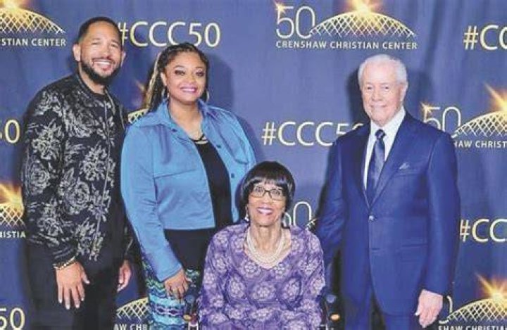 Fred Price Biography, Wiki, Crenshaw Christian Center, Ministry, Age, Family and Wife