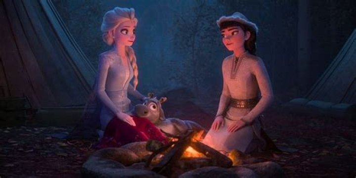 Frozen 2 Star Teases That Elsa And Honeymaren Will Grow Closer