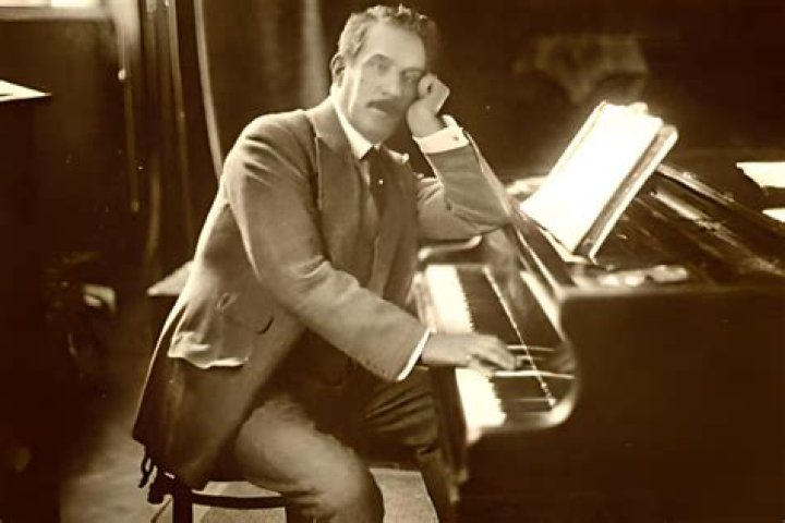 Giacomo Puccini Biography - Facts, Childhood, Family Life & Achievements