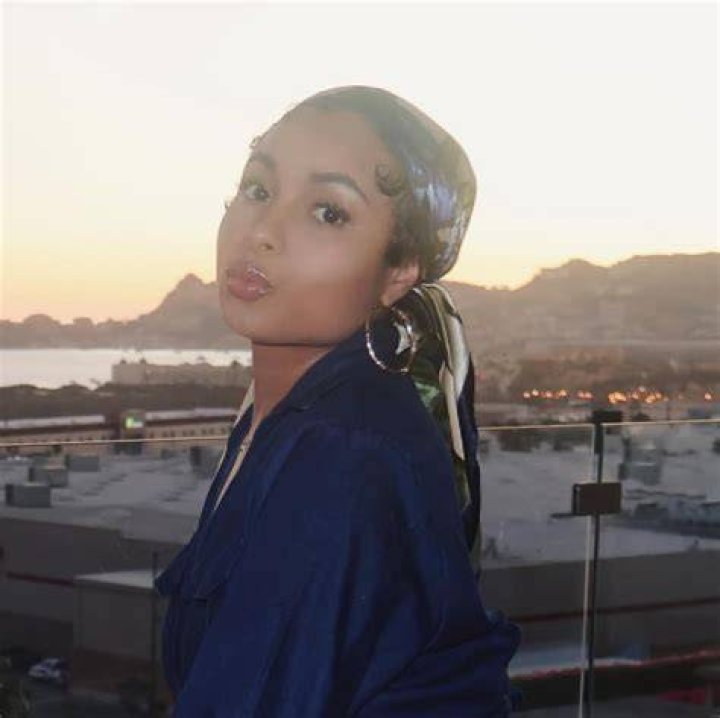 Hannaha Hall Bio, Wiki, Age, Family, Boyfriend, Movies, TV Shows and Net Worth