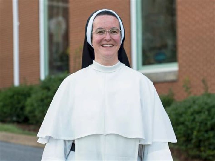 Heather (Mouton) Stamour – Syracuse, NY