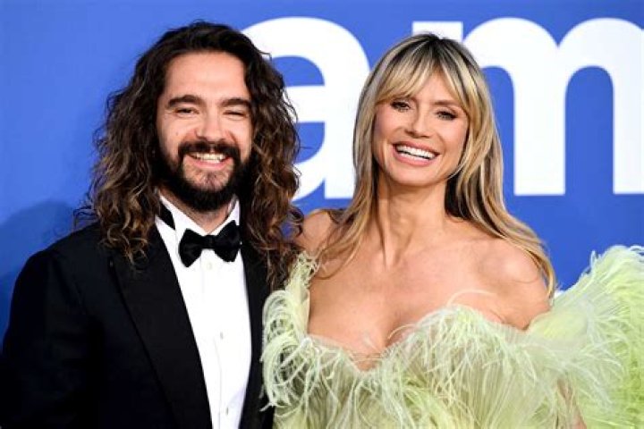 Heidi Klum Poses Topless And Packs The PDA With Hubby Tom Kaulitz At The Beach – Check Out The Romantic Pic!