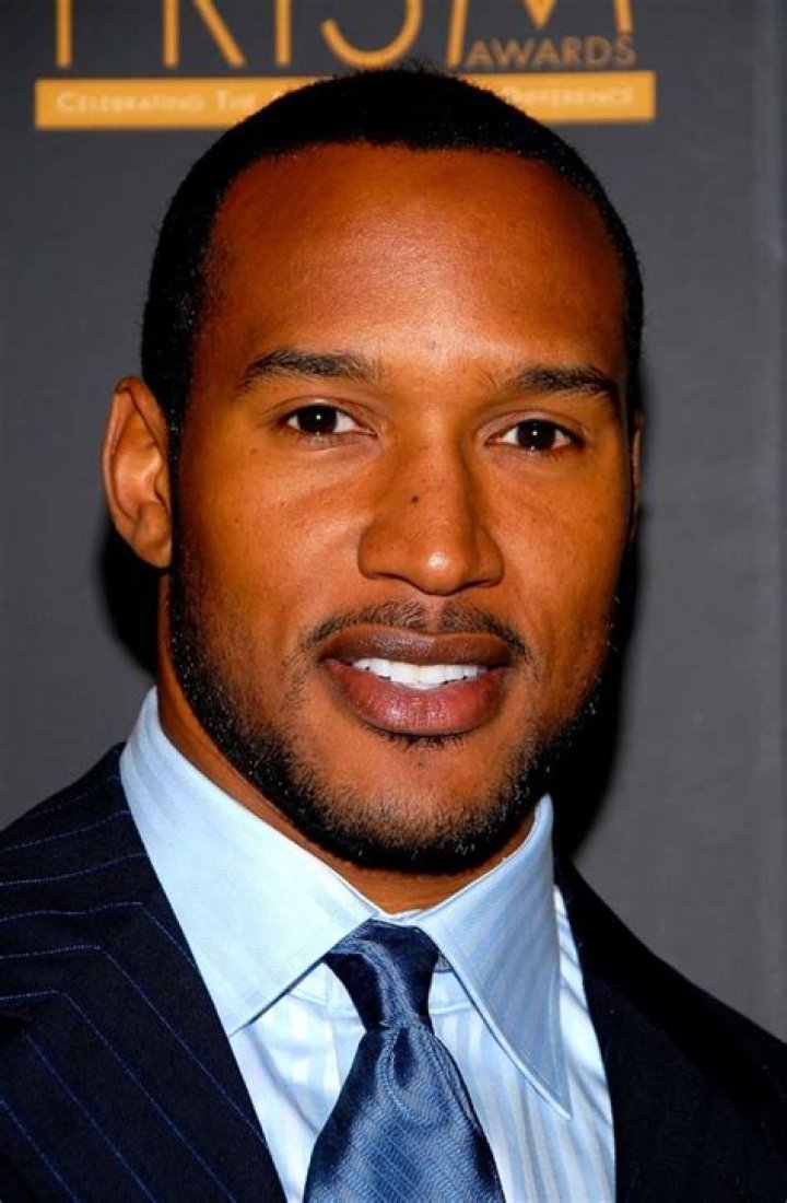Henry Simmons Biography; Net Worth, Height, Weight, Twin Sister, Work Out, Movies And TV Shows