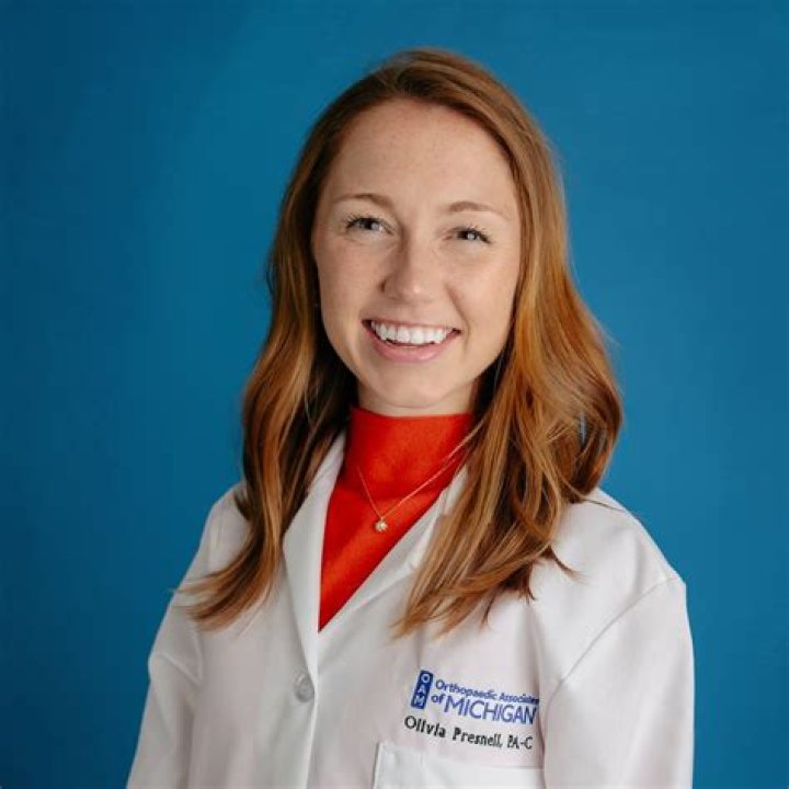 Holly Gustafson, PA – Grand Rapids, MI