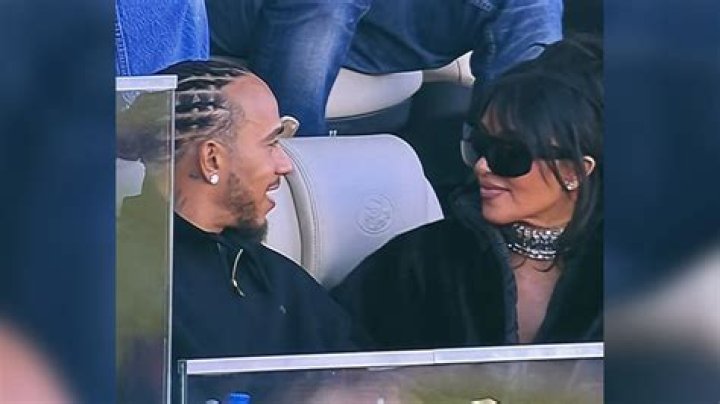 How long did Lewis Hamilton date Rihanna?