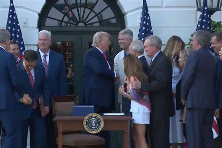 How Many Children Does Senator Roger Marshall Have? Details To Know About His Family