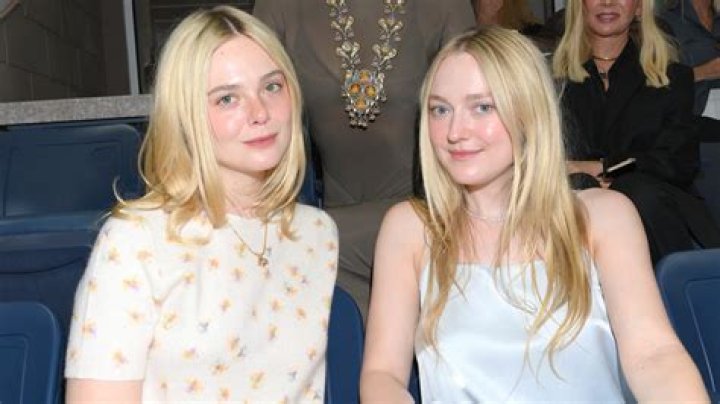 How many Fanning sisters are there? – Celebrity