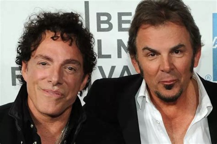 How Many Kids Does Neal Schon Have?