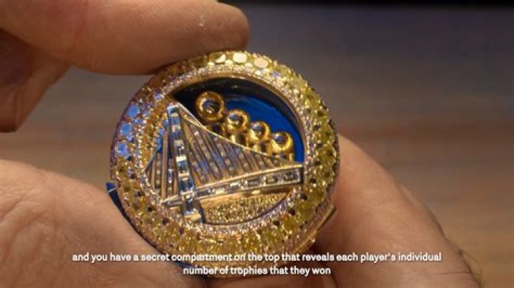 How many NBA championship rings does Steve Kerr have? All his wins, in order