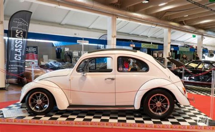 How much does a 67 vw bug weigh