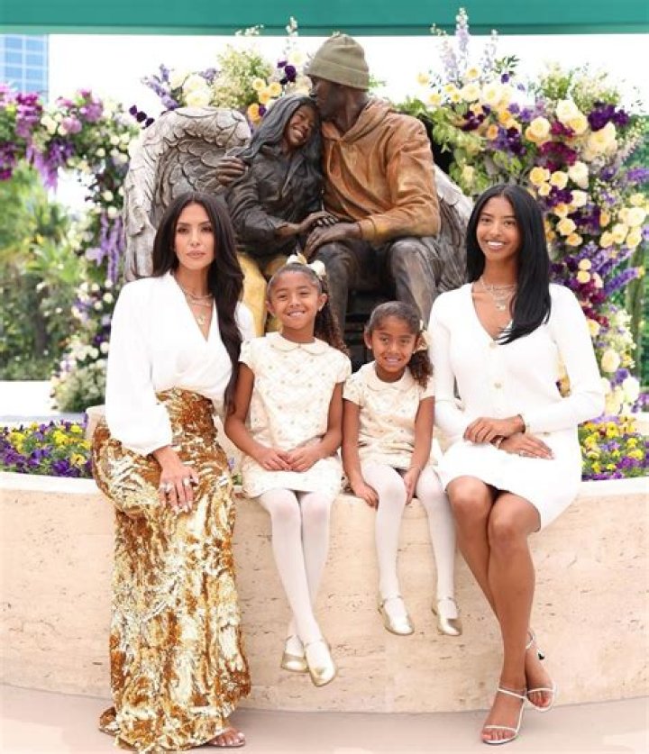 How much is Kobe Bryant's daughter worth?
