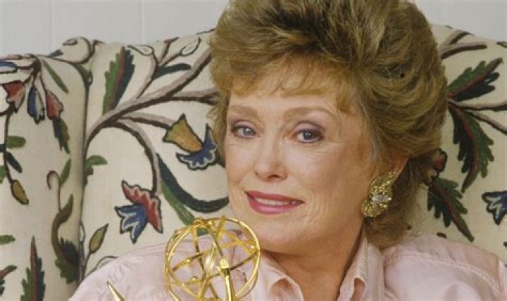 
How Much Money Does Rue Mcclanahan Make? Latest Income Salary
