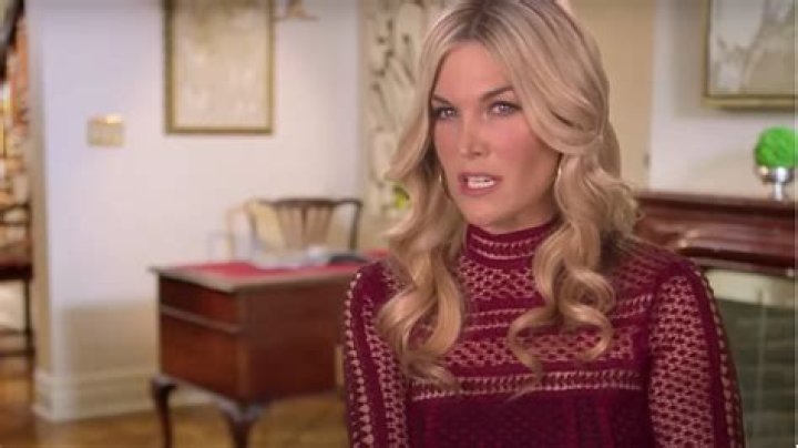 
How Much Money Does Tinsley Mortimer Make? Latest Income Salary
