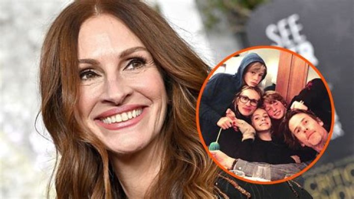 How old are Julia Roberts’ children and where do they go to college?