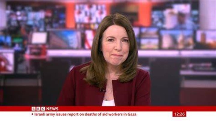 How Old Is Annita Mcveigh? Everything ABout The BBC News Reporter