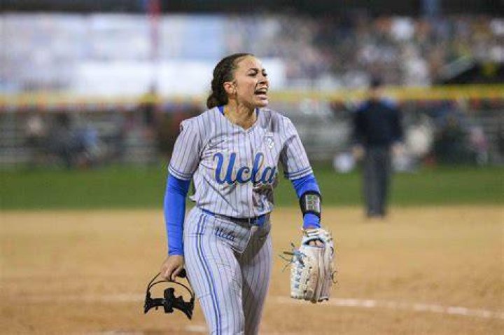 How Old Is Briana Perez? UCLA Softball Player Age And Wikipedia – Meet Sister Kylee Perez