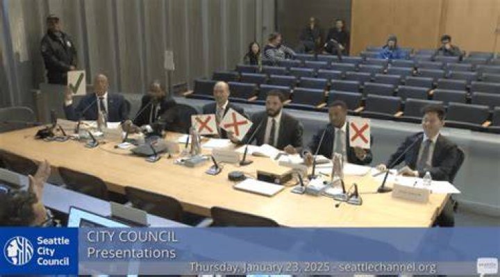 How to become a city council member