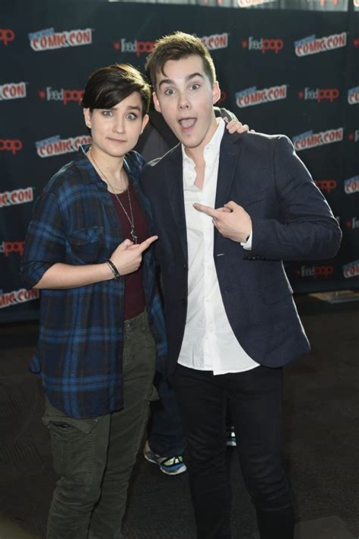 Is Bex Taylor-Klaus Gay? Gender Revealed, Girlfriend, Age, Height Facts
