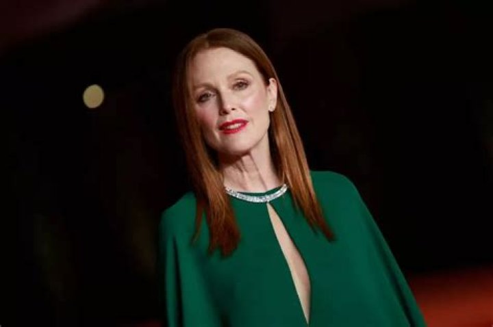 Is Julianne Moore Scottish? – Celebrity