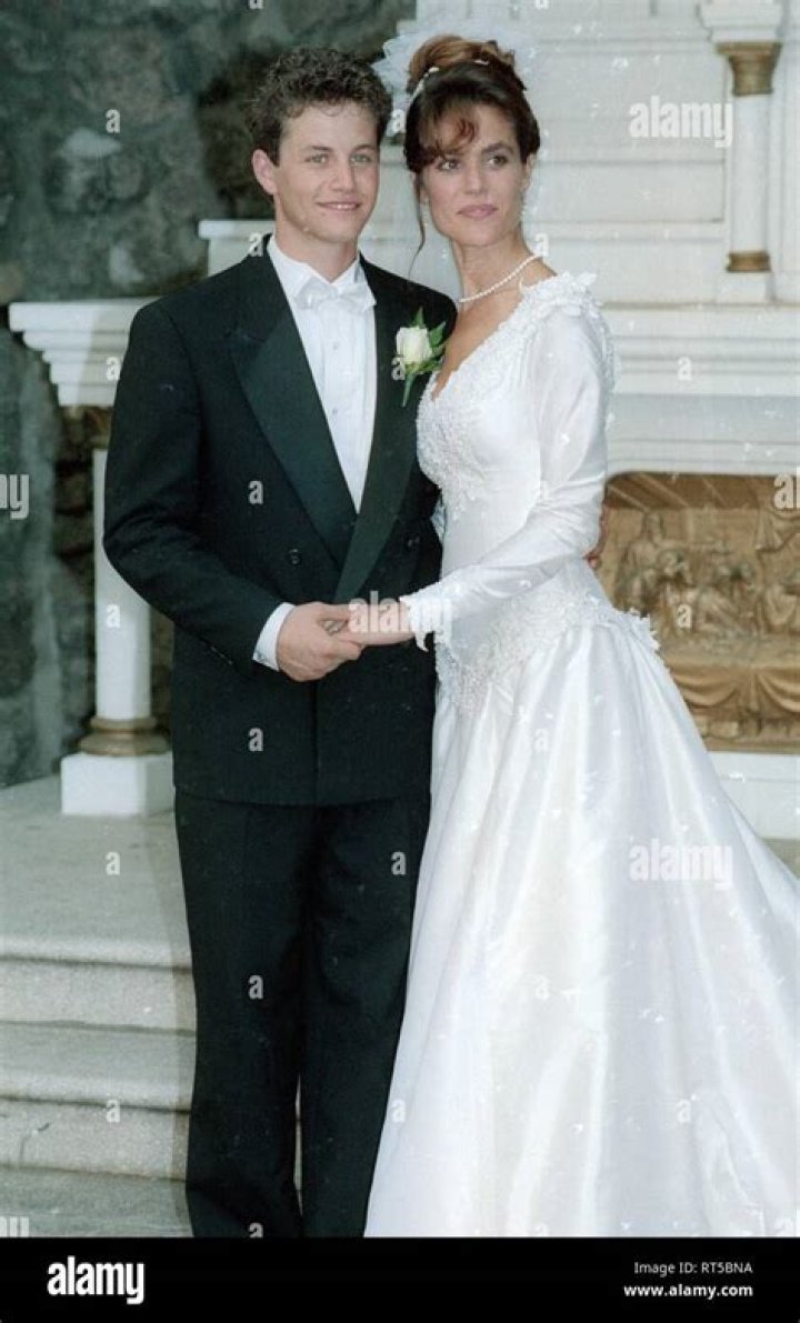 Is Kirk Cameron Still Married To Chelsea Noble? – Celebrity
