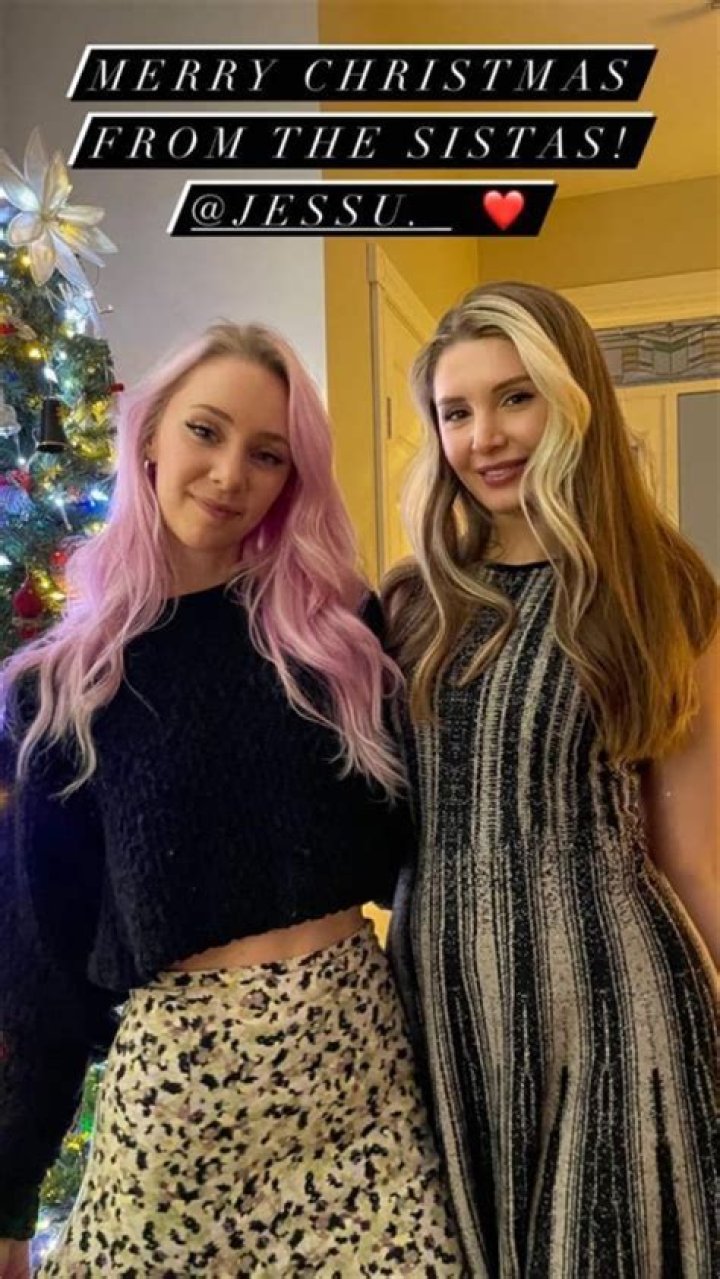 Is Lauren Southern Sister Jess On Twitch?