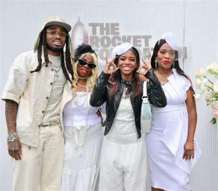Is Quavo and Takeoff mom related? Is Quavo's sister Takeoff's mother?