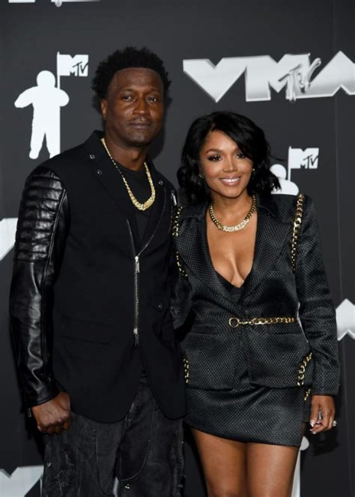 Is Rasheeda still married to Kirk Frost?