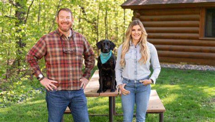Is Ron Schara Daughter Married? Everything On Laura Schara Age And Husband Details To Know