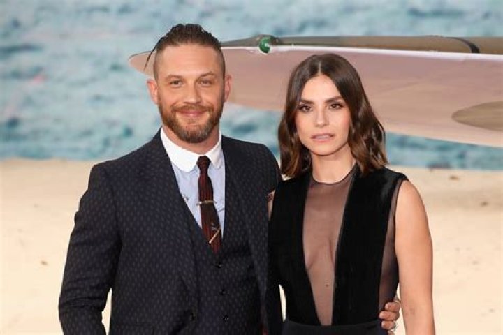 Is Tom Riley married? Does Tom Riley have children?
