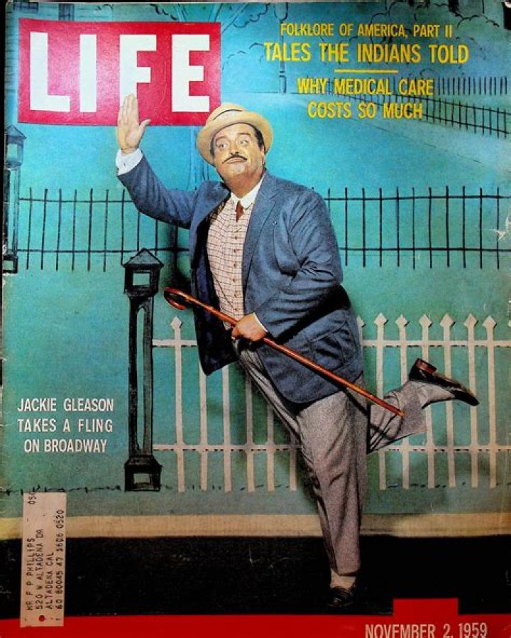 Jackie Gleason Biography - Facts, Childhood, Family Life & Achievements