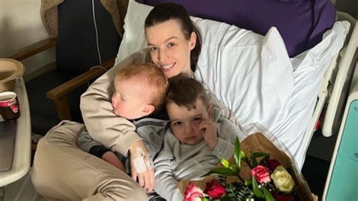 Jahane Thomas Dies From migraines and “bouts of illness”