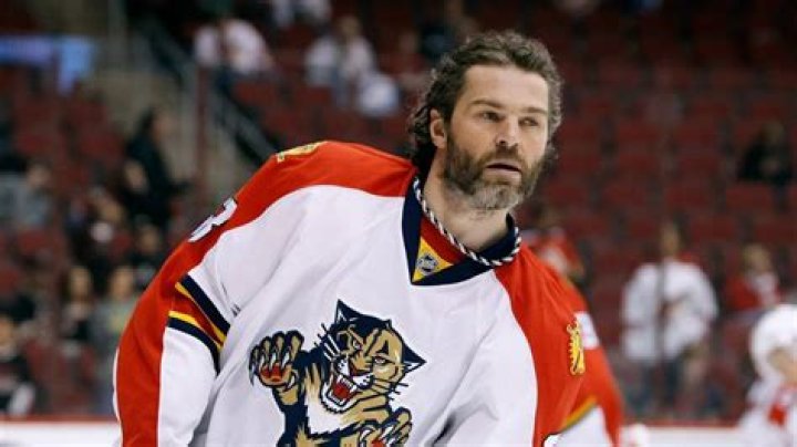 Jaromir Jagr Net Worth, Income, Salary, Earnings, Biography